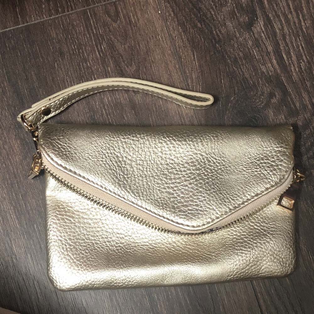 Urban Expressions Metallic Gold Envelope Wristlet Clutch with Removable Strap